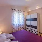 Charmante Lavanda By Interhome * Galižana
