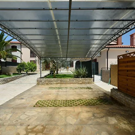 Charmante Lavanda By Interhome Casa vacanze Galižana