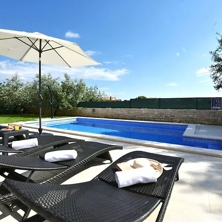 Charmante Lavanda By Interhome Tatil Evi *