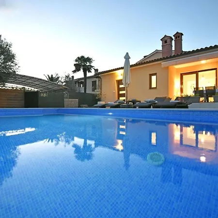 Charmante Lavanda By Interhome Tatil Evi *